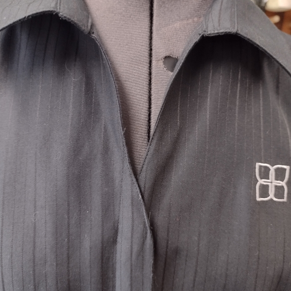 Biz collection button down pin stripe shirt sz 10 - Picture 4 of 16
